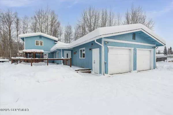 247 W 7th AVE, North Pole, AK 99705