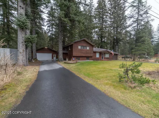 33434 Nash RD, Seward, AK 99664