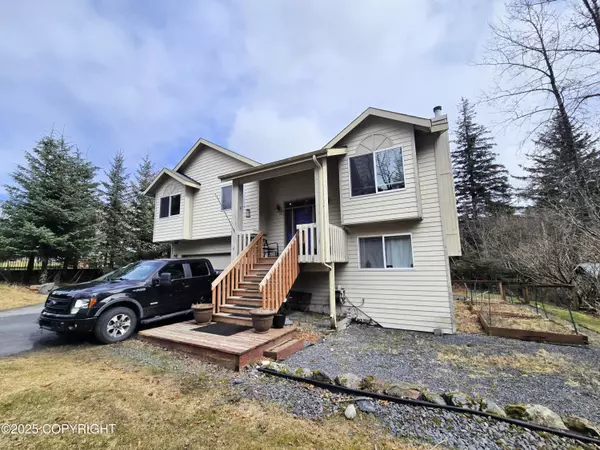 1902 Swetmann AVE, Seward, AK 99664