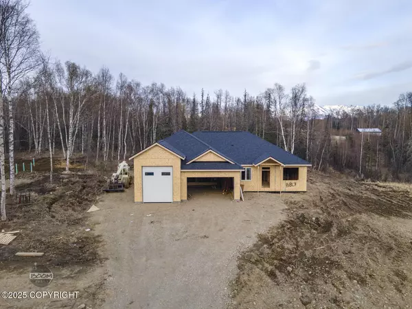 7267 N Paw ST, Wasilla, AK 99654
