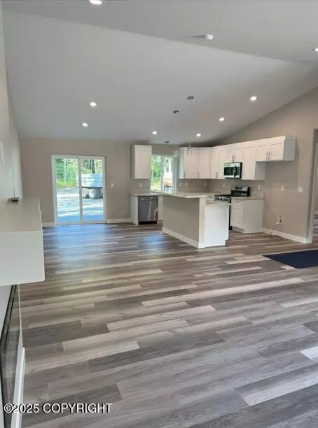 Wasilla, AK 99623,7260 S Brimstone DR