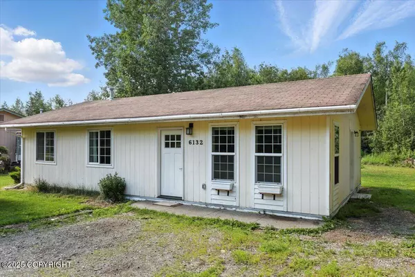 6132 S Northern Lights ST, Wasilla, AK 99623