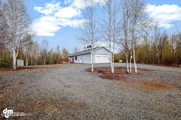 3068 S Genoa CT, Big Lake, AK 99652