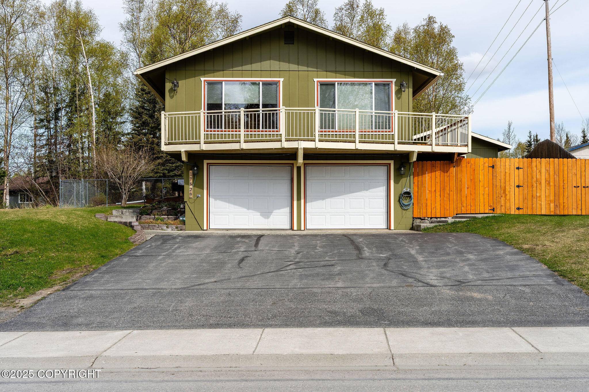 17529 Kantishna DR, Eagle River, AK 99577