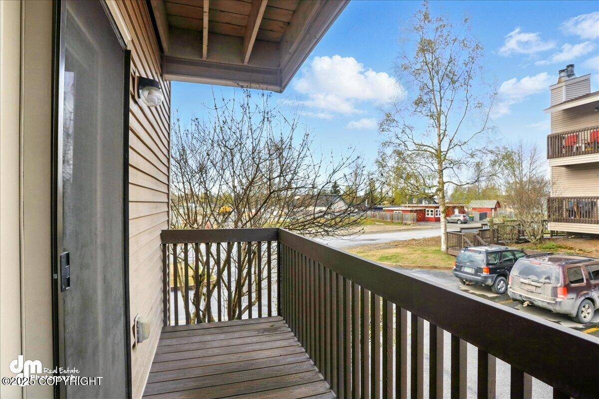 Anchorage, AK 99508,3061 E 42nd AVE #703