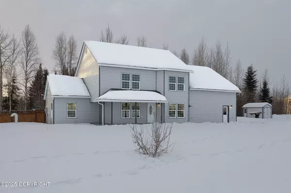 522 W 7th AVE, North Pole, AK 99705