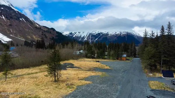 Seward, AK 99664,2407 Maple ST