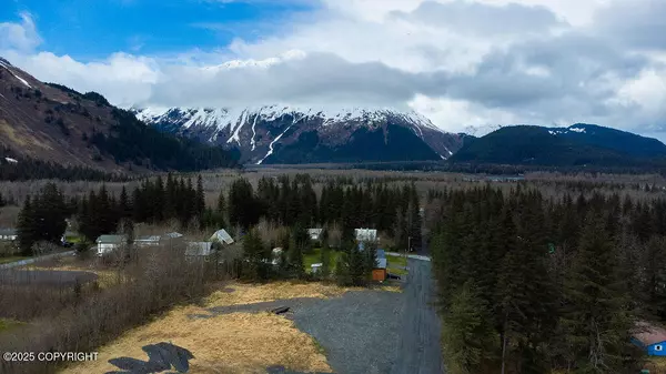 Seward, AK 99664,2417 Maple ST
