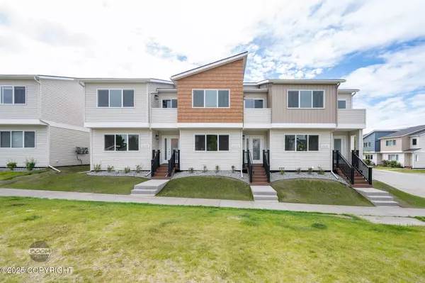 Eagle River, AK 99577,11433 Grand Canyon LOOP #34B