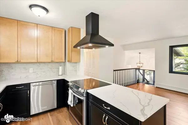 Anchorage, AK 99517,2318 W 47th AVE