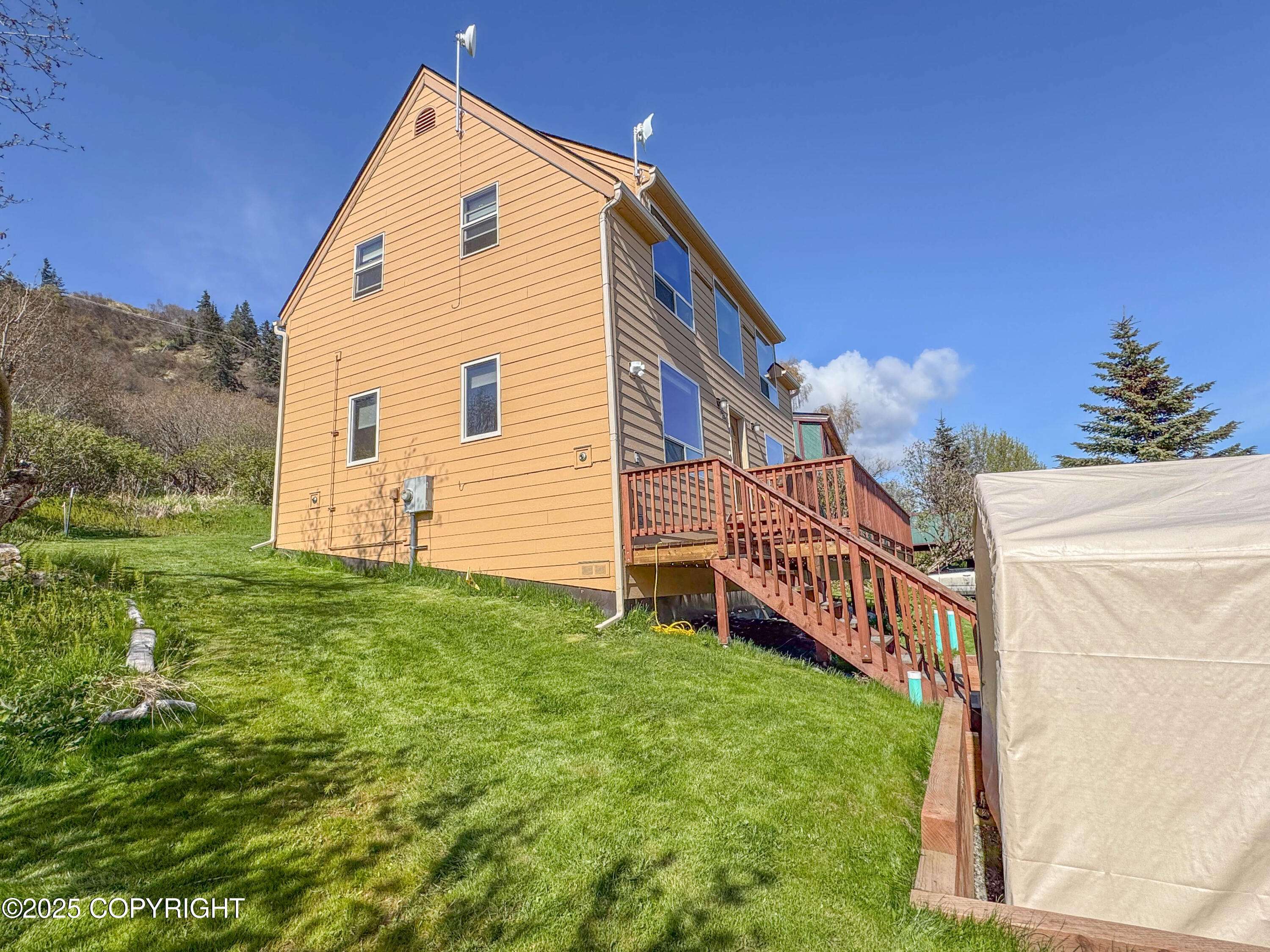 Homer, AK 99603,124 Mountain View DR