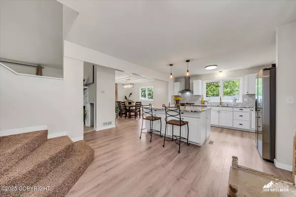 Anchorage, AK 99515,10600 Makushin Bay CIR