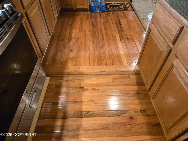 Tok, AK 99780,2H Midnight Sun DR