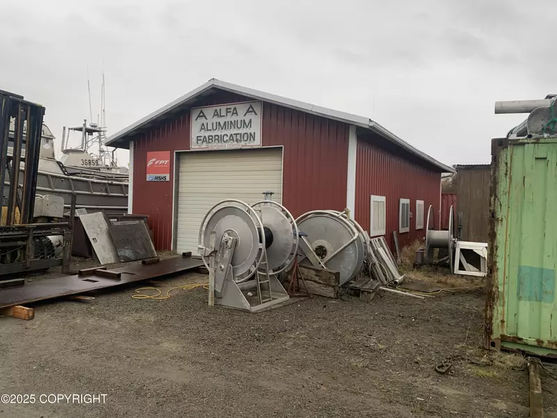 43 Leader Creek RD, Naknek, AK 99633