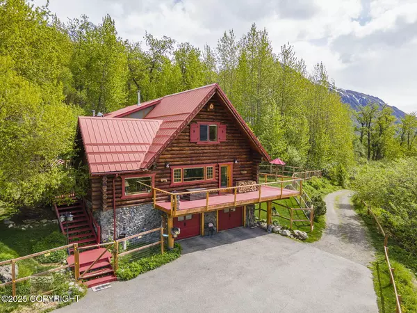 Eagle River, AK 99577,4215 Harca ST