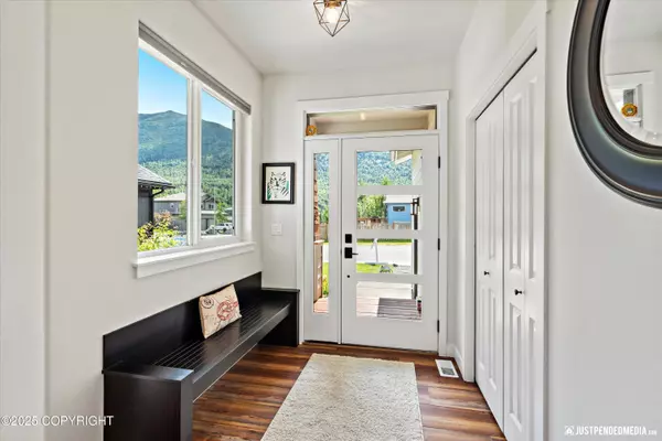 Eagle River, AK 99577,8727 Turlock DR