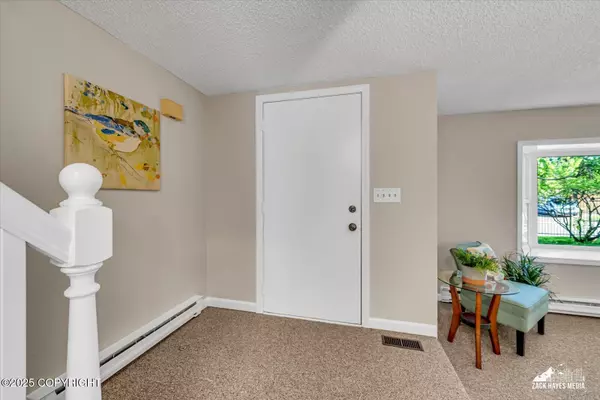 Anchorage, AK 99503,3294 Montpelier CT #12-E