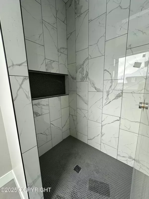 Palmer, AK 99645,6675 E Gateway DR