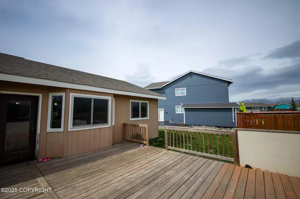 Palmer, AK 99645,14028 E Jersey LOOP