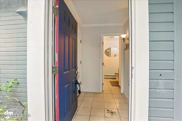 Anchorage, AK 99504,6508 Cimarron CIR