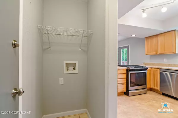 Chugiak, AK 99567,18864 Mountain RD