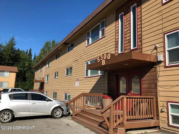 5300 Lake Otis Pkwy #5, Anchorage, AK 99507