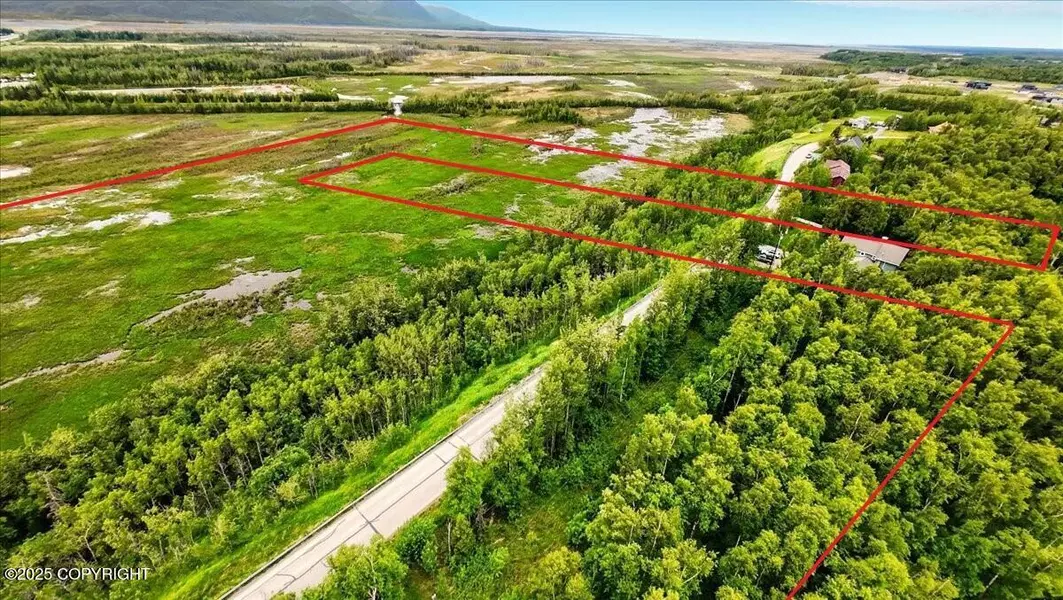 7395 E Matanuska Spur RD, Palmer, AK 99645