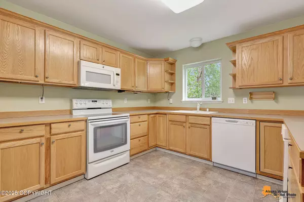 Anchorage, AK 99507,4911 Clint CIR