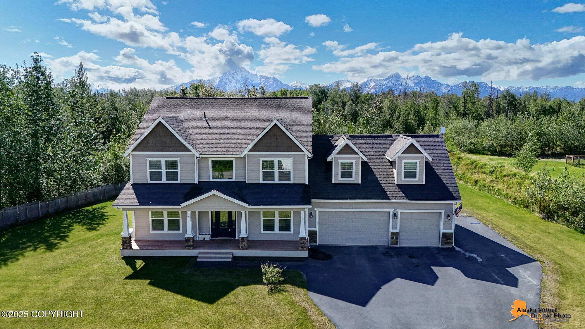 10588 E Nighthawk CIR, Palmer, AK 99645