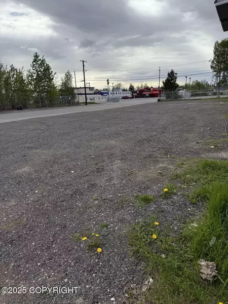 1342 Hyder ST, Anchorage, AK 99501