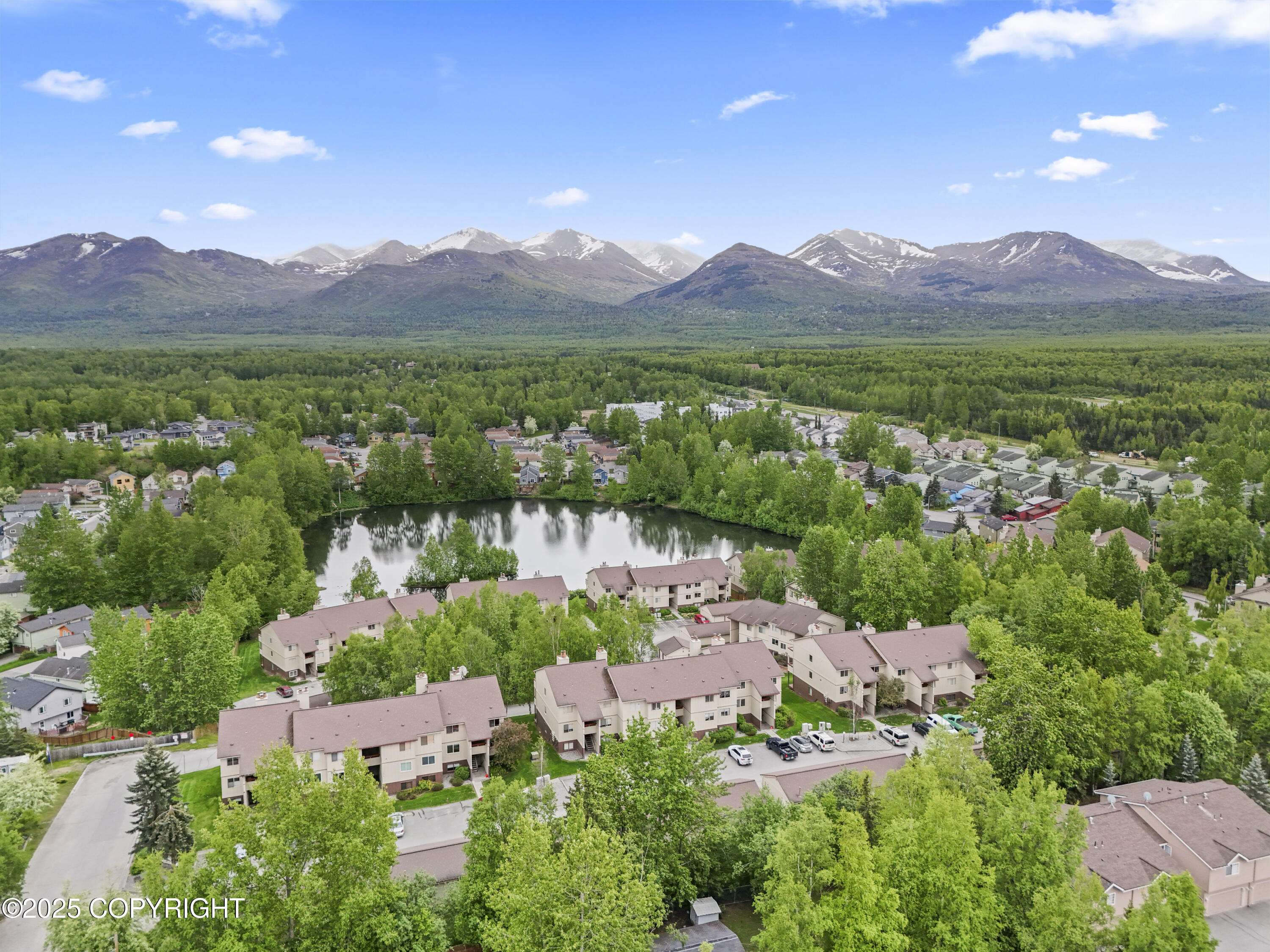 5616 E 40th AVE 301, Anchorage, AK 99504