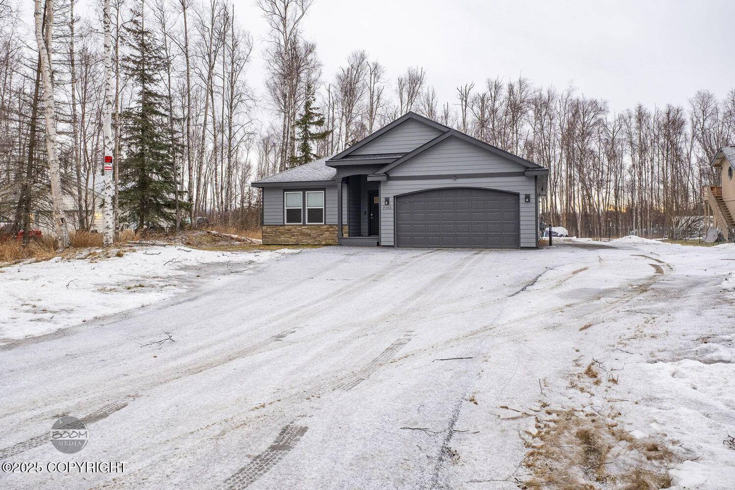 7140 W Windsor DR, Wasilla, AK 99623