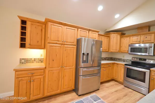 Willow, AK 99688,11838 N Hagion Shores DR