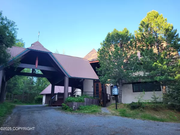 9921 Nearpoint DR, Anchorage, AK 99507