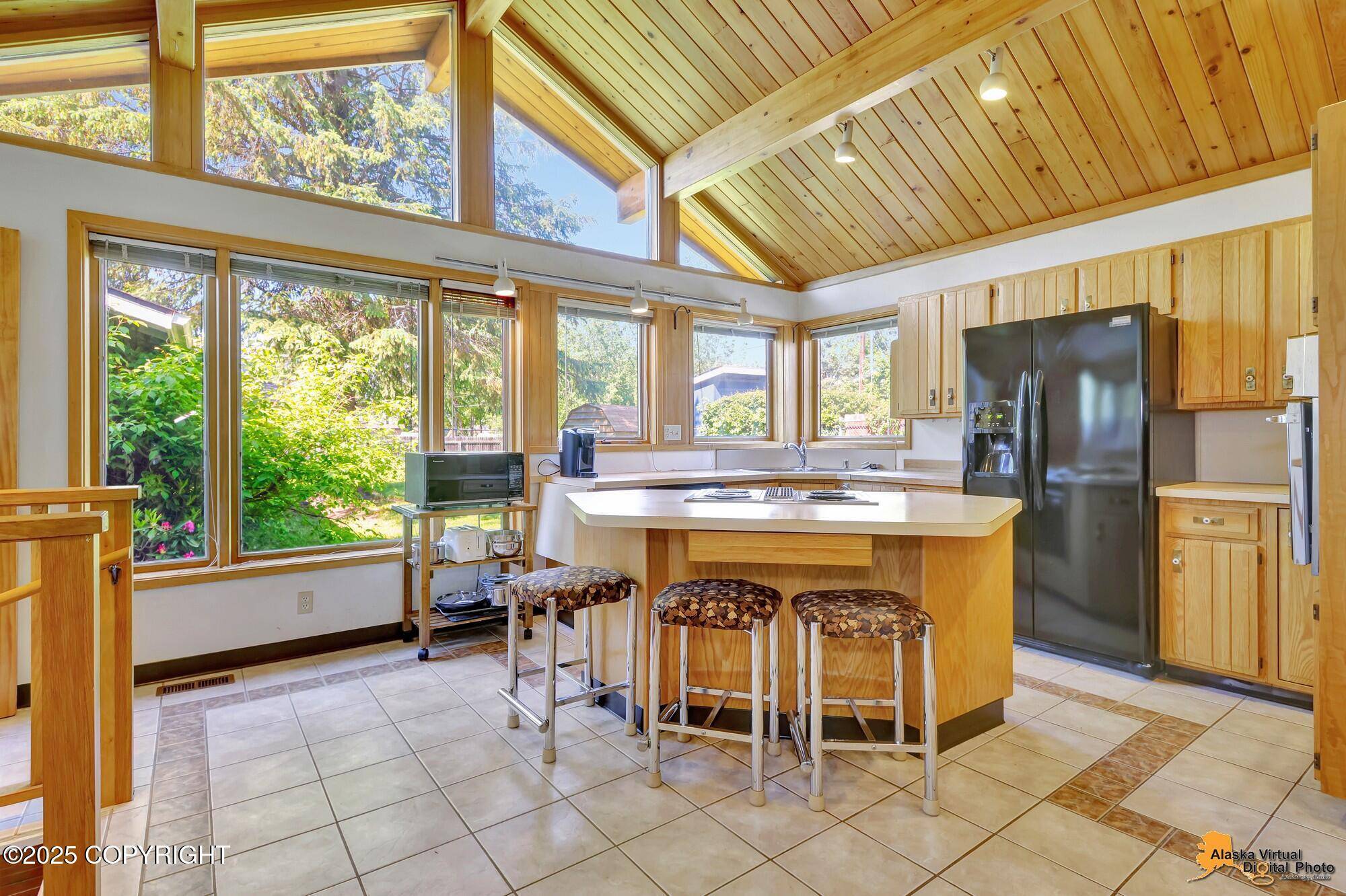 2628 Turnagain Pkwy, Anchorage, AK 99517