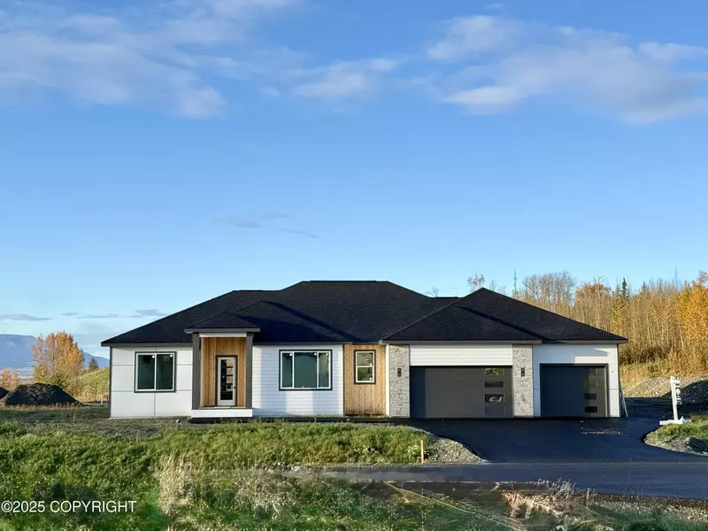 2600 S Sanctuary DR, Wasilla, AK 99654