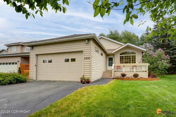 11835 Spyglass CIR, Anchorage, AK 99515