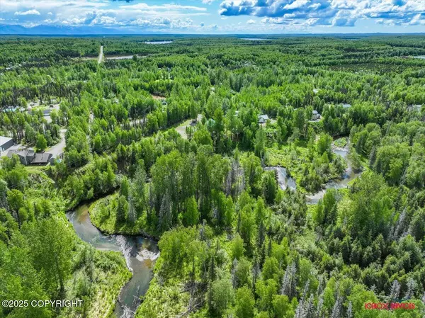 Wasilla, AK 99623,7202 W Flying Crown DR