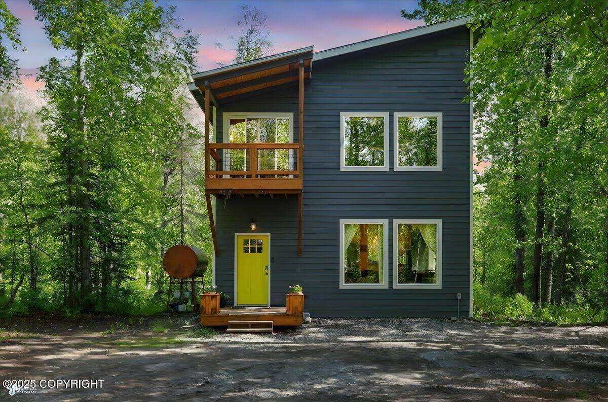 23069 Christiansen Lake RD, Talkeetna, AK 99676