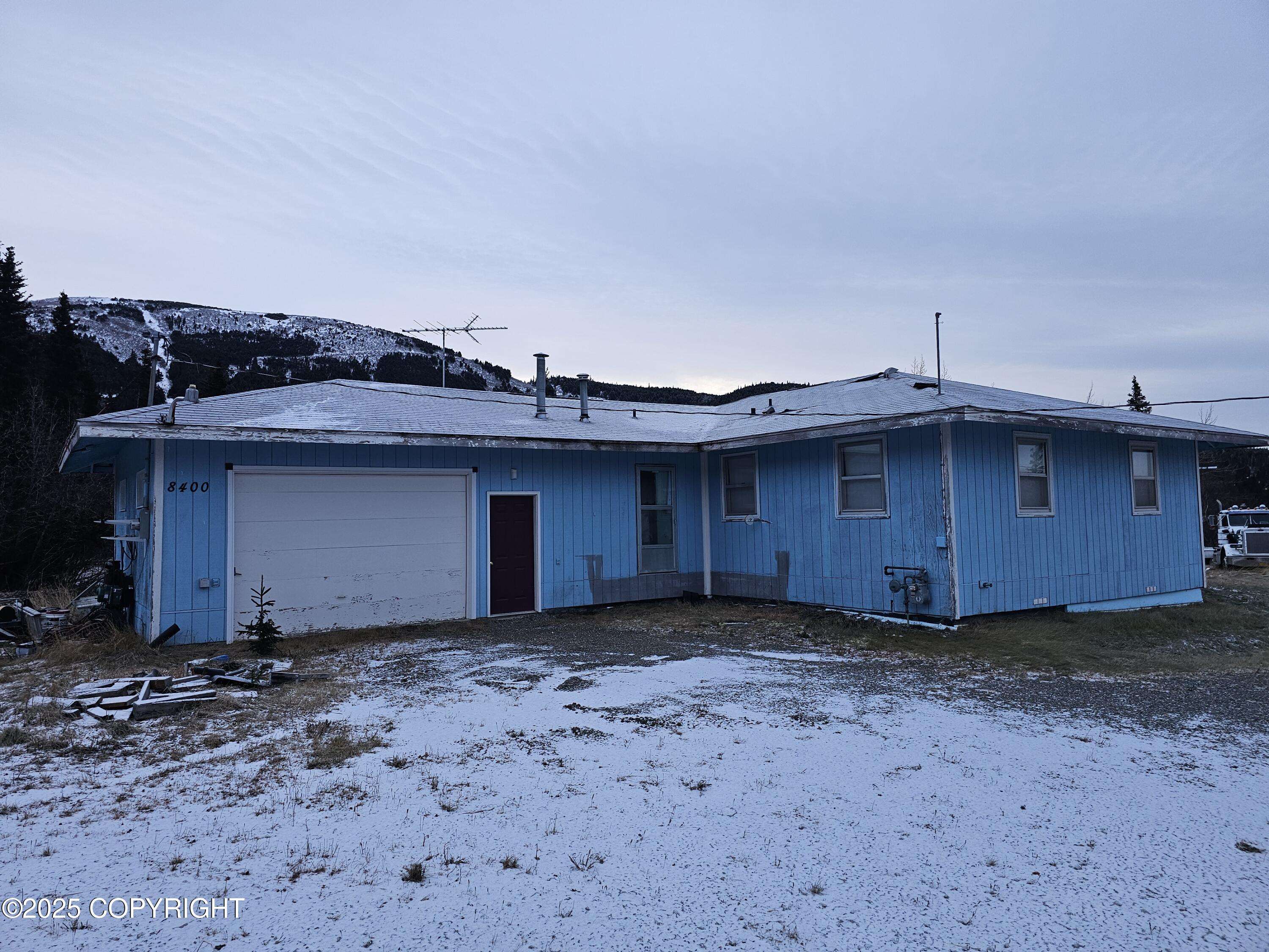 8400 George CT, Anchorage, AK 99516