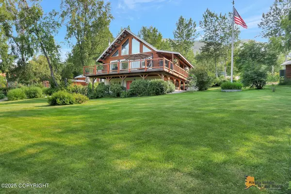 1950 N Byers CIR, Palmer, AK 99645