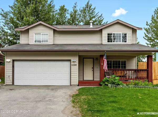 1220 S Felton ST, Palmer, AK 99645
