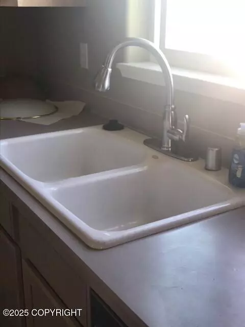 Anchorage, AK 99507,6334 Rose Hip CIR