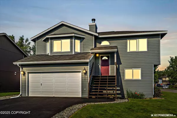 Anchorage, AK 99502,7821 Charlotte CIR