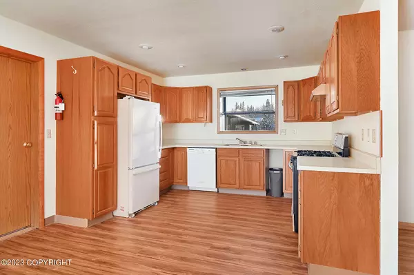 Kenai, AK 99611,1214 Fourth AVE