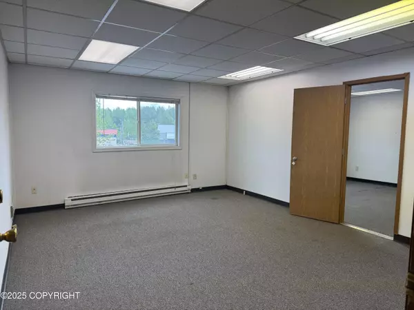 6160 Old Seward HWY #203, Anchorage, AK 99518
