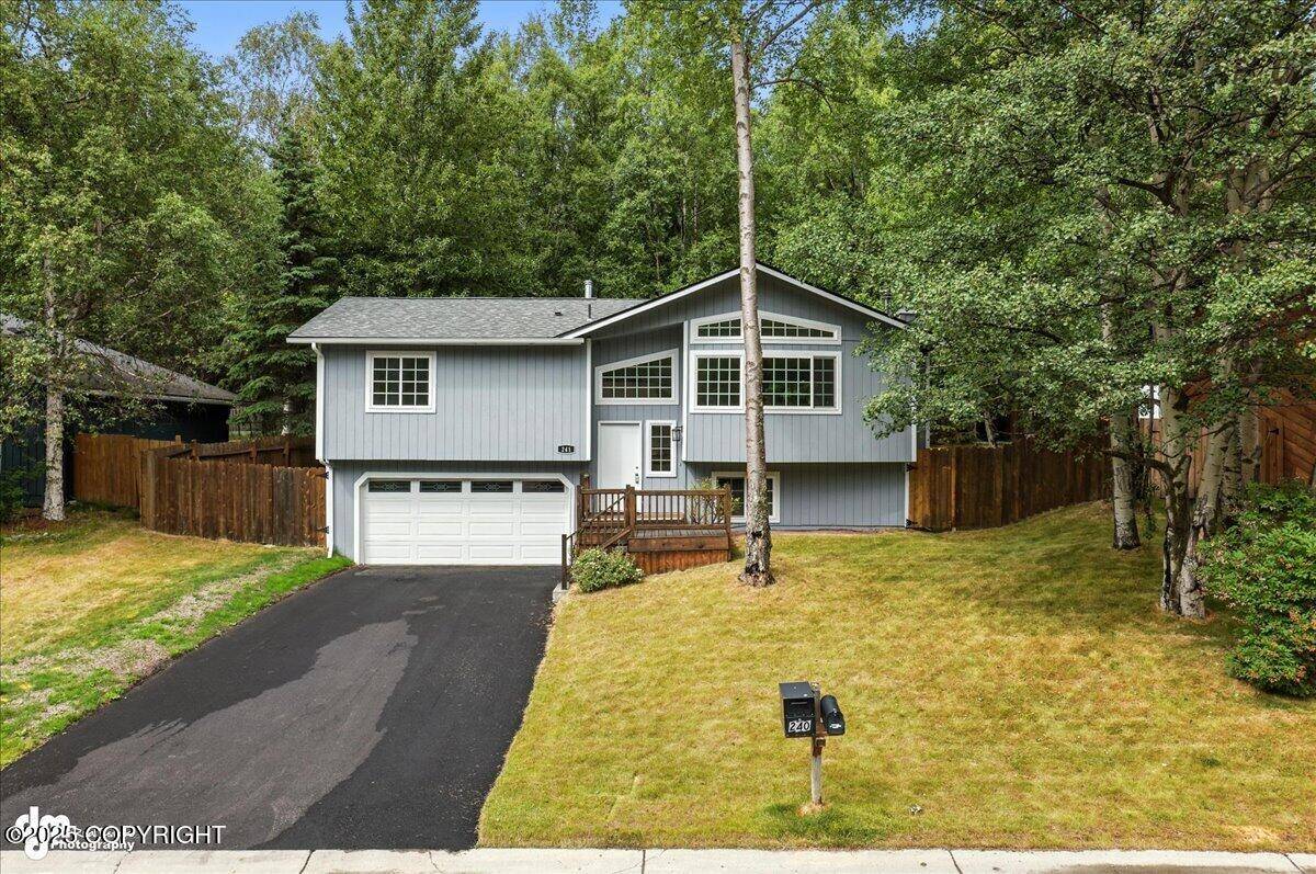 241 Mariner DR, Anchorage, AK 99515