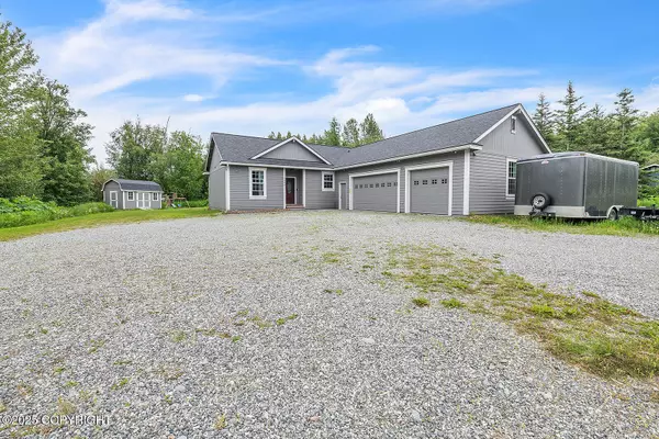 5305 N Caprice DR, Palmer, AK 99645