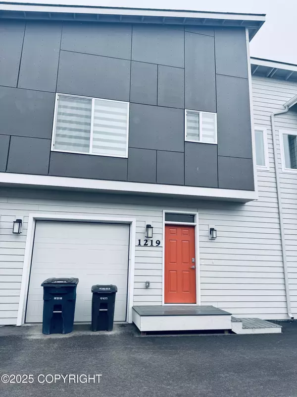1219 E 16th AVE, Anchorage, AK 99501