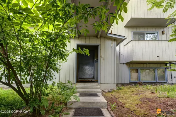 Anchorage, AK 99507,4430 View CIR 1